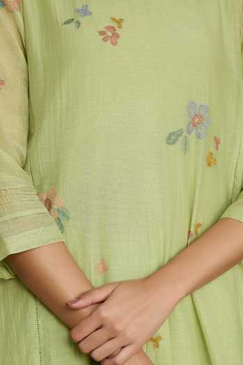 Vaayu_Green Cotton, Muslin Embroidery Round Neck Lime Floral Kurta And Pant Set _at_Aza_Fashions