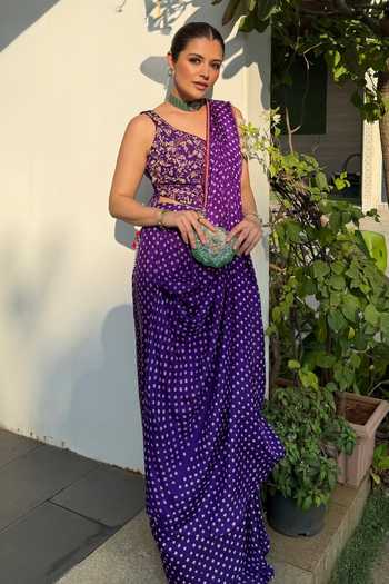 Buy_Pink City by Sarika_Purple Silk Embroidery, Pearls Sweetheart Bandhani Pattern Pre-draped Saree Set _Online
