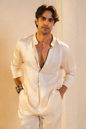 Jatin Malik_White Silk, Linen Digambara Plain Kurta Set _Online_at_Aza_Fashions