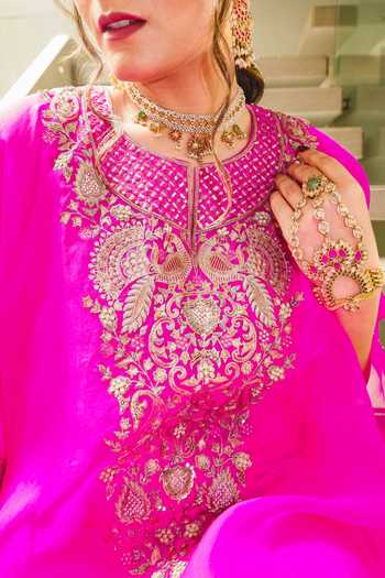 Buy_Pink City by Sarika_Pink Silk Embroidery Split V-neck Kaftan Set 