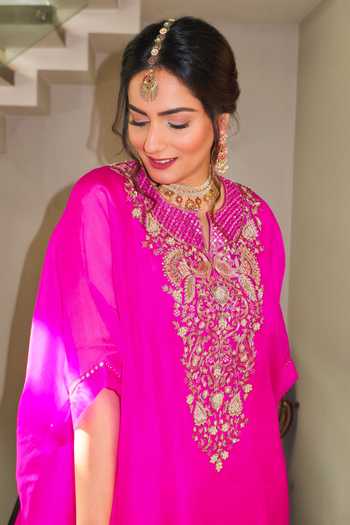 Pink City by Sarika_Pink Silk Embroidery Split V-neck Kaftan Set _Online