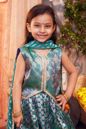 Chotibuti_Blue Silk Zari Banarasi Lehenga Set _Online_at_Aza_Fashions
