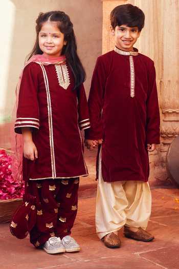 Buy_Chotibuti_Maroon Velvet Embroidery Contrast Yoke Kurta Salwar Set _Online_at_Aza_Fashions