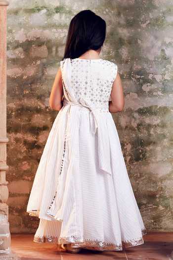 Shop_Chotibuti_White Cotton Embroidery, Zari Anarkali And Belt Set _at_Aza_Fashions