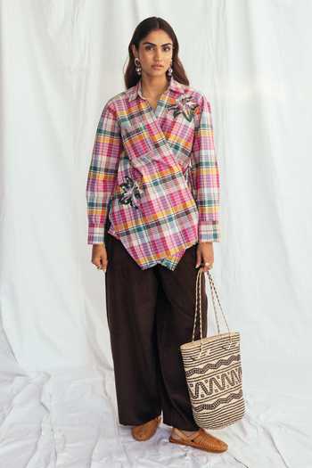 Jodi_Multi Color Chanderi Applique Collared Sherbet Wrap Shirt _Online_at_Aza_Fashions