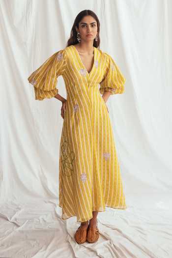 Buy_Jodi_Yellow Chanderi Embroidery, Beads V-neck Dhoop Dress _at_Aza_Fashions