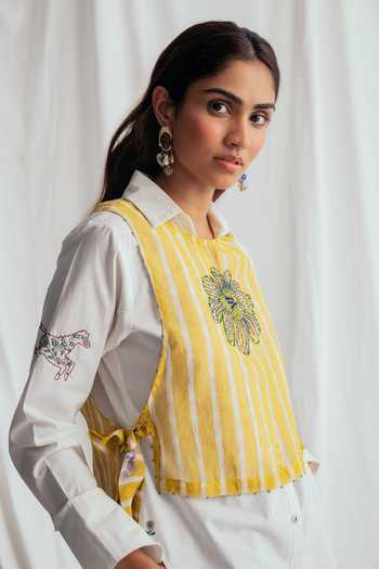 Buy_Jodi_Yellow Chanderi Embroidery, Beads Crew Neck Dhoop Printed Bib Jacket _Online_at_Aza_Fashions