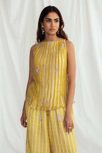 Buy_Jodi_Yellow Chanderi Embroidery Boat Neck Dhoop Pleated Top _at_Aza_Fashions