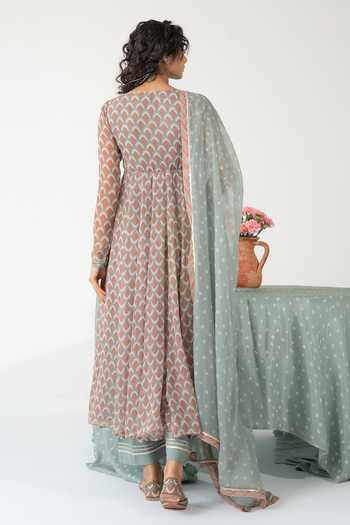 Shop_Baise Gaba_Multi Color Chiffon, Muslin Embroidery V-neck Noorani Fish Print Anarkali Set _at_Aza_Fashions
