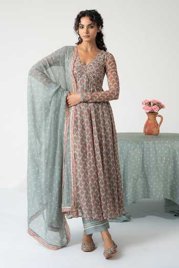Shop_Baise Gaba_Multi Color Chiffon, Muslin Embroidery V-neck Noorani Fish Print Anarkali Set _Online_at_Aza_Fashions