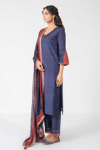 Buy_Baise Gaba_Blue Muslin, Chiffon V-neck Parampara Printed Kurta Set _Online_at_Aza_Fashions