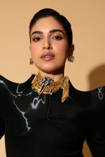 Buy_Outhouse_Gold Plated Fringe, Chains Koko Sigil Bracelet _at_Aza_Fashions