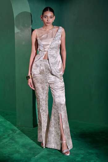 Buy_Vedangi Agarwal_Ivory Brocade Embroidery Round Neck Woven Top And Pant Set _at_Aza_Fashions