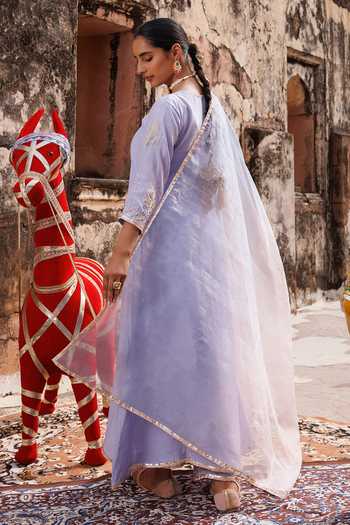Shop_Bannhi By Priyanka Rathore_Purple Chanderi Embroidery, Gota Patti V-neck, No Aari Kurta Set _at_Aza_Fashions