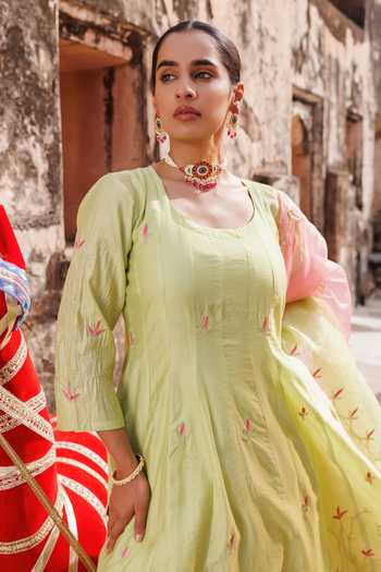 Bannhi By Priyanka Rathore_Green Chanderi Embroidery, Gota Patti Anarkali Set _Online_at_Aza_Fashions