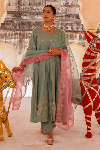 Buy_Bannhi By Priyanka Rathore_Green Cotton Embroidery Round Neck Anarkali Set _Online_at_Aza_Fashions
