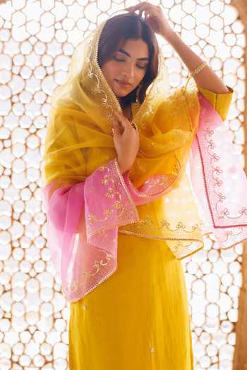 Bannhi By Priyanka Rathore_Yellow Silk Embroidery, Zari Hand Kurta Pant Set _at_Aza_Fashions
