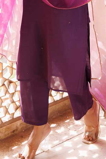 Bannhi By Priyanka Rathore_Wine Silk Embroidery Round Neck, Yes Hand Kurta Set _Online_at_Aza_Fashions