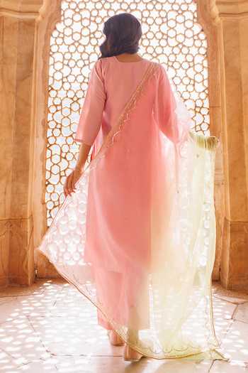 Shop_Bannhi By Priyanka Rathore_Pink Silk Embroidery, Zari Kurta Set _at_Aza_Fashions
