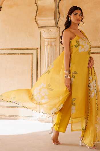 Shop_Bannhi By Priyanka Rathore_Yellow Kota Doria Foil Printing, Embroidery Scoop Neck Printed Kurta Set _Online_at_Aza_Fashions