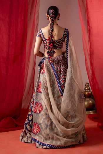 Baise Gaba_Multi Color Satin, Linen, Organza Embroidery Square Kalshi Scallop Lehenga Set _Online_at_Aza_Fashions