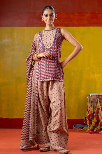 Shop_BAISE GABA_Multi Color Muslin, Chiffon Embroidery Crew Jhanjhar Scallop Print Kurta Set 