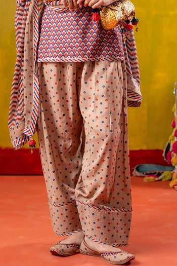 BAISE GABA_Multi Color Muslin, Chiffon Embroidery Crew Jhanjhar Scallop Print Kurta Set _Online