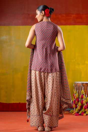 Shop_BAISE GABA_Multi Color Muslin, Chiffon Embroidery Crew Jhanjhar Scallop Print Kurta Set _at_Aza_Fashions