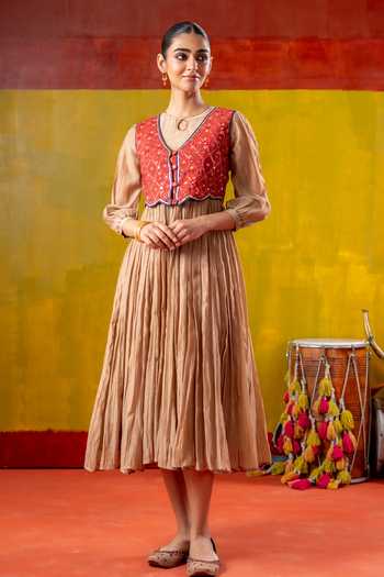 Shop_Baise Gaba_Beige Chanderi, Muslin Embroidery, Shagun Pleated Dress With Kesar Koti Jacket 