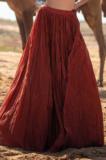 Buy_Baise Gaba_Red Chanderi, Satin, Linen Mirrors, Tassels, Kalshi Blouse And Skirt Set 