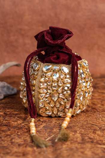 Nayaab By Sonia_Gold Beads, Stones, Mirrors, Tassels Kundan Work Silk Potli Bag And Chain _Online
