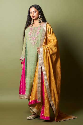 Buy_Pants And Pajamas_Pink , Silk Embroidery, Zari Round Neck Ratna Pratha Kurta Set _at_Aza_Fashions
