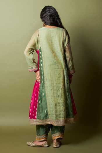 Shop_Pants And Pajamas_Pink , Silk Embroidery, Zari Round Neck Ratna Pratha Kurta Set _at_Aza_Fashions