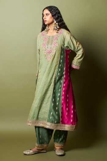 Buy_Pants And Pajamas_Green , Silk Zari, Ratna Pratha Embroidered Kurta And Pant Set _at_Aza_Fashions