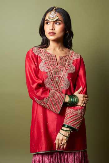 Buy_Pants And Pajamas_Red Silk, Chanderi, Modal Embroidery, Zari, Lace Notched Lal Noorani Kurta Set _Online_at_Aza_Fashions