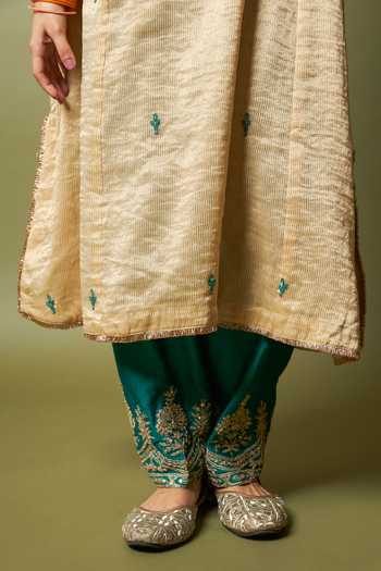 Pants And Pajamas_Cream Chanderi, Silk, Cotton Embroidery, Zari Round Neck Moti Kurta And Pant Set _at_Aza_Fashions