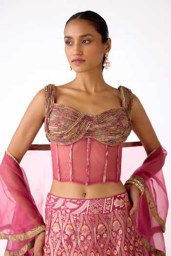 Basanti Kapde aur Koffee_Pink Brocade Beads, Zari Sweetheart Neck Embroidered Banarasi Lehenga Set _Online_at_Aza_Fashions