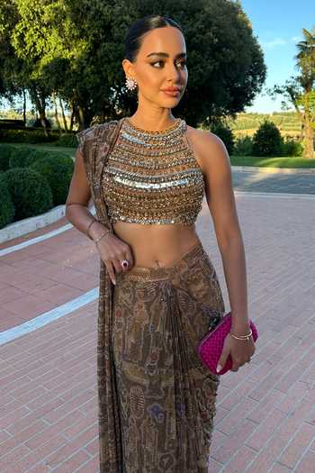 Itrh_Gold Net Stones, Crystals High Neck Ancient Glyphs Pre-draped Saree And Blouse Set _Online_at_Aza_Fashions