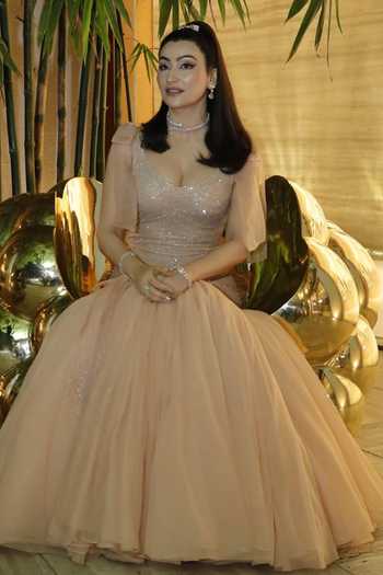 Buy_Itrh_Peach Net Crystals Sweetheart Neck Embellished Fishcut Gown _Online_at_Aza_Fashions