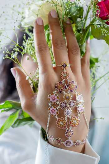 Buy_Manner_Pink Gul Floral Haathphool _at_Aza_Fashions
