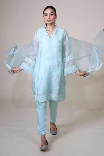 Shop_Bunka_Mint Organza Lace V-neck Farida Kurta Set _Online_at_Aza_Fashions