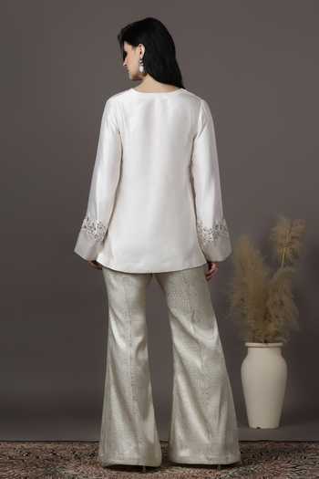 Shop_Pooja Peshoria_Ivory Silk, Brocade Embroidery, Sequins, Beads, Neckline Kurta And Palazzo Set _at_Aza_Fashions