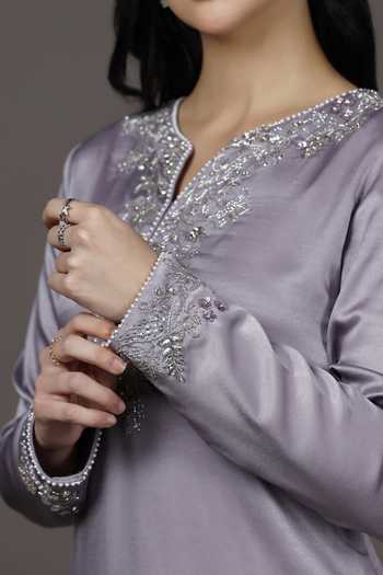 Buy_Pooja Peshoria_Purple Satin, Shantoon Sequins, Beads, Placement Embroidered Kurta And Pant Set _Online_at_Aza_Fashions