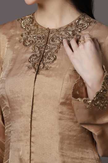 Buy_Pooja Peshoria_Gold Tissue, Shantoon Sequins, Beads, Cut Placement Embroidered Kurta And Pant Set 