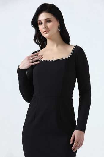 Pooja Peshoria_Black Knit Crystals Square Neck Neckline Embellished Dress _Online_at_Aza_Fashions