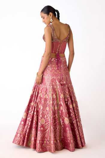 Shop_Basanti Kapde aur Koffee_Pink Brocade Beads, Zari Sweetheart Neck Embroidered Banarasi Lehenga Set _at_Aza_Fashions