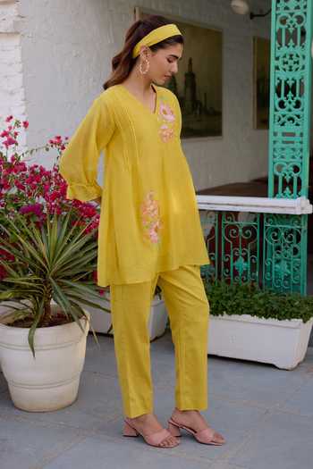 Buy_Beige_Yellow Chanderi, Cotton Satin Embroidery, Mul Top And Pant Set _at_Aza_Fashions