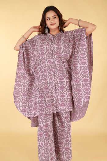 Kalakaari By Sagarika_Purple Cotton Mandarin Collar Floral Print Kaftan And Pant Set _Online_at_Aza_Fashions
