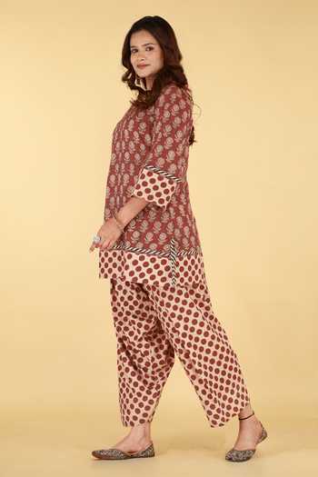 Buy_Kalakaari By Sagarika_Off White Cotton Mandarin Collar Floral Print Kurta And Palazzo Set _Online_at_Aza_Fashions