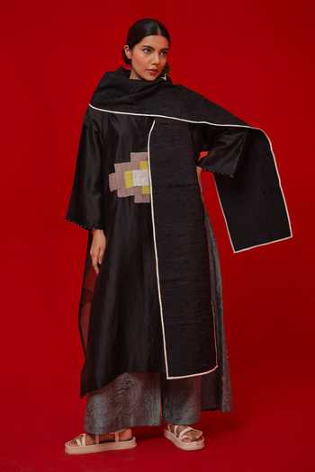 Buy_Stoique_Black Silk, Chanderi Embroidery Split V-neck Trace Tunic 